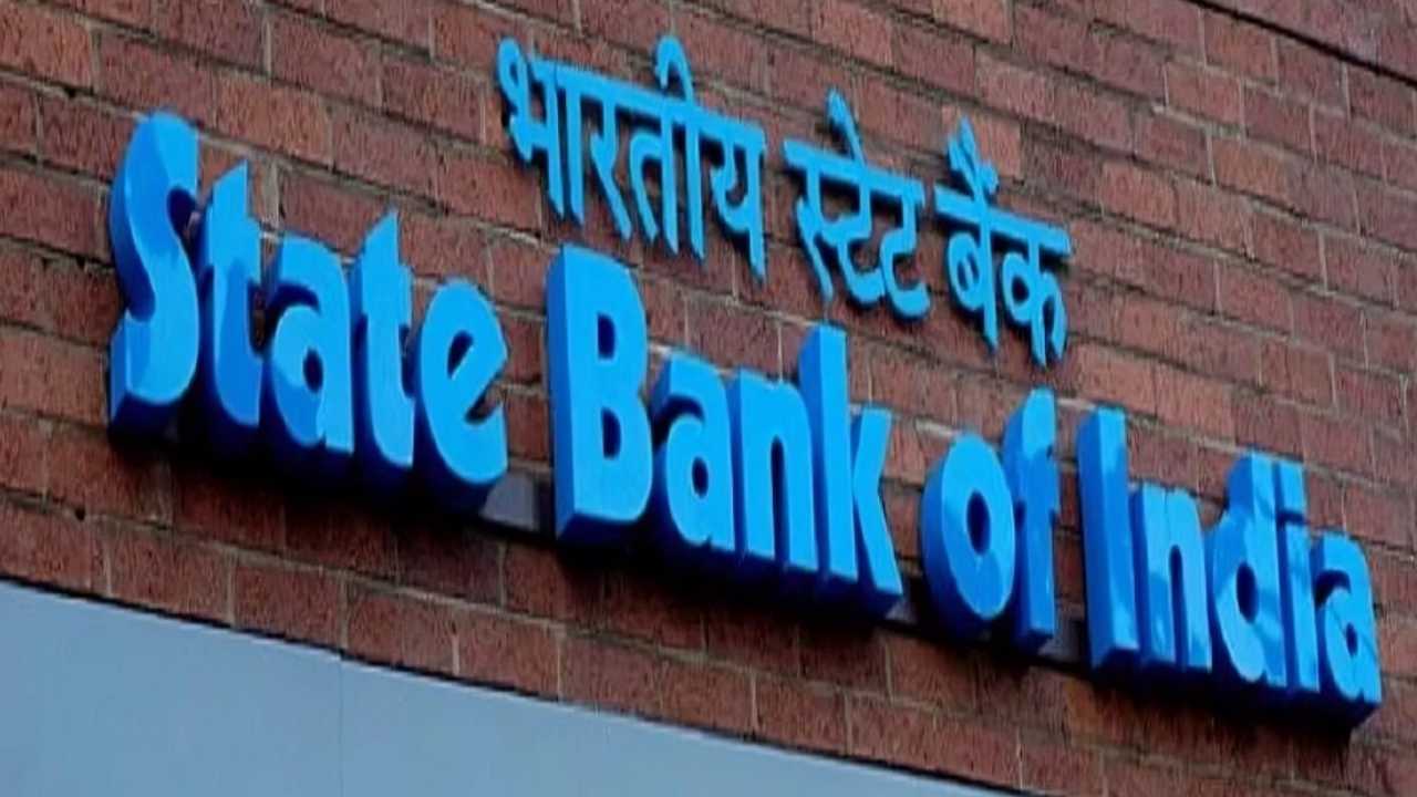 Government banks have wiped out 42,000 crore from their accounts 
