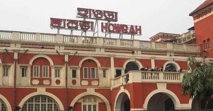 HOWRAH STATION1