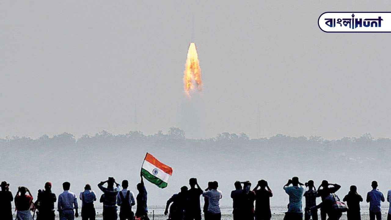 isro satellite launch file photo