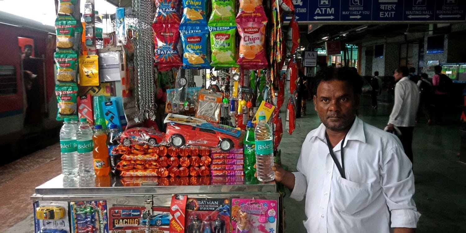 railway station food vendor selling items india oct railway station food vendor selling items india oct seeds buy online 162013991