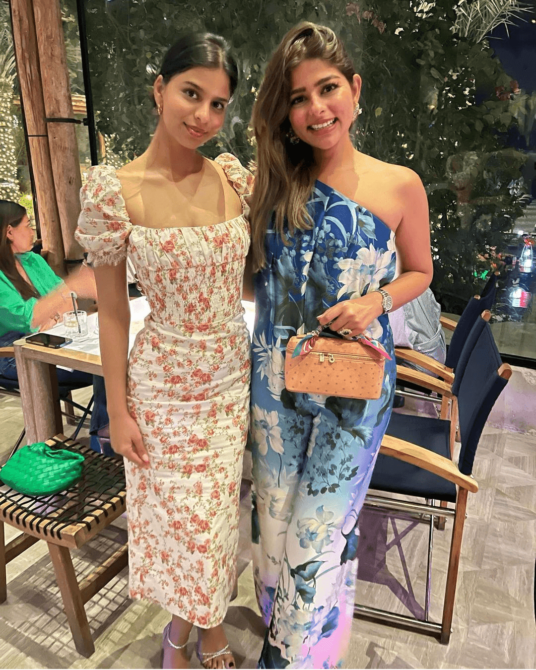 Suhana khan doppelganger