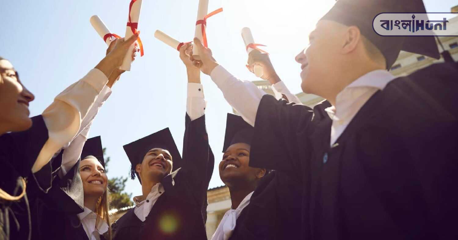 University students graduation