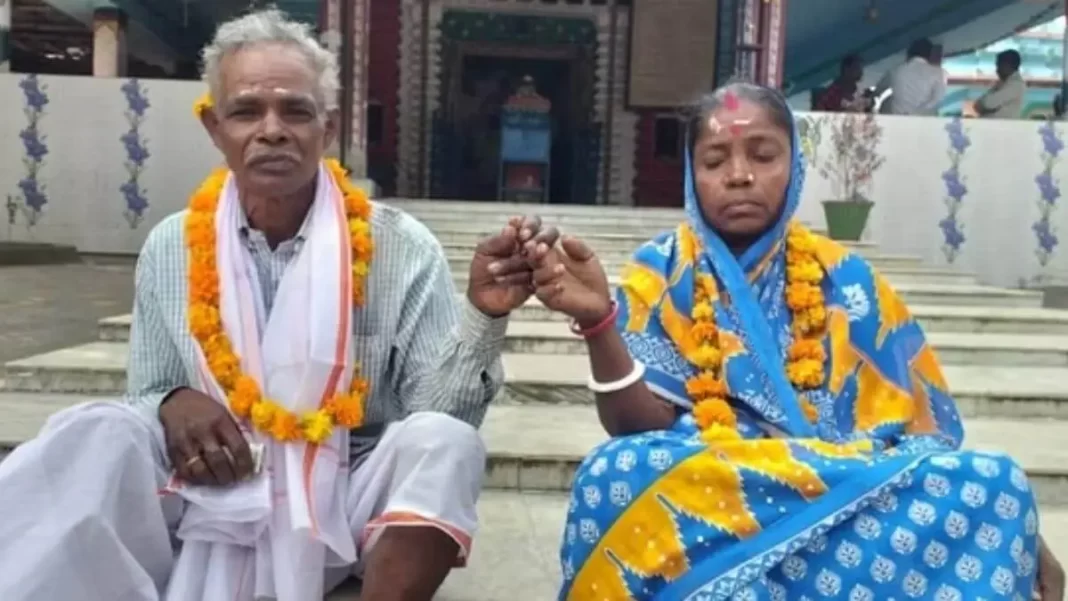 elderly couple odisha married 