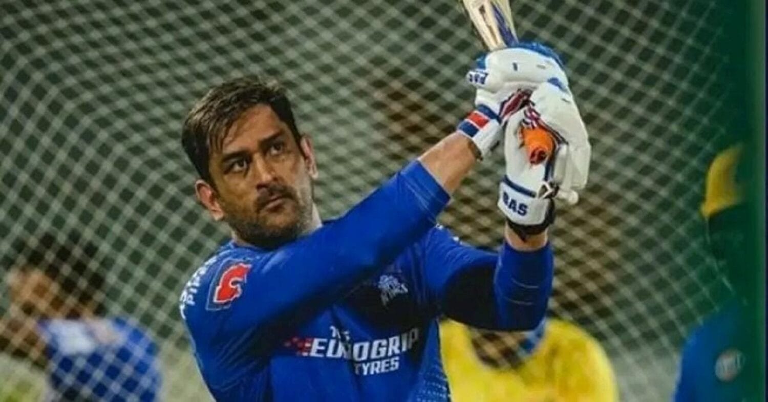 dhoni in net