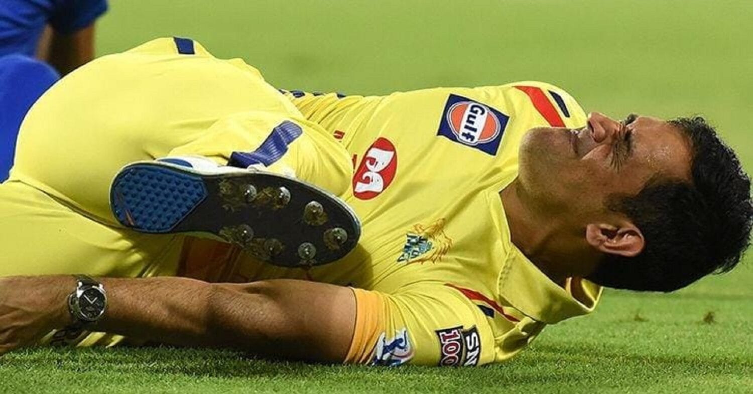 injured dhoni