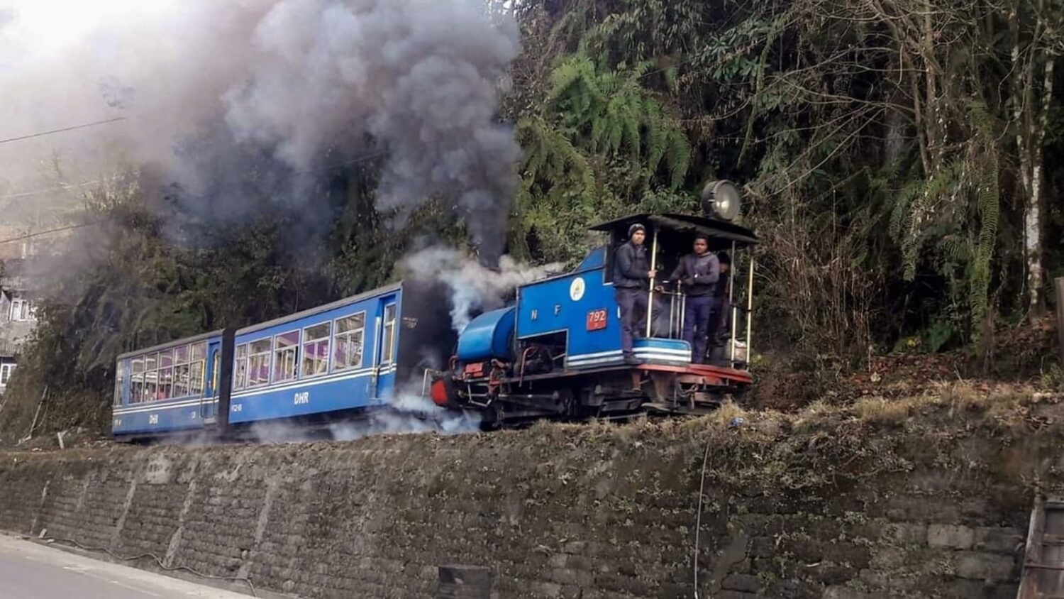 darjeeling toy train 1629850287718 1629850294333