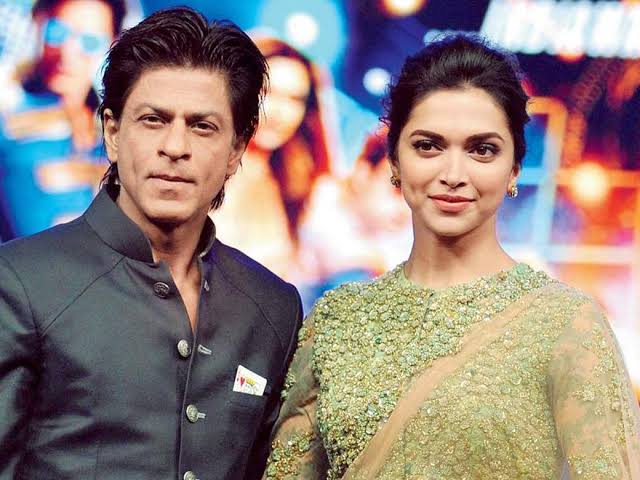 Shah Rukh -Deepika