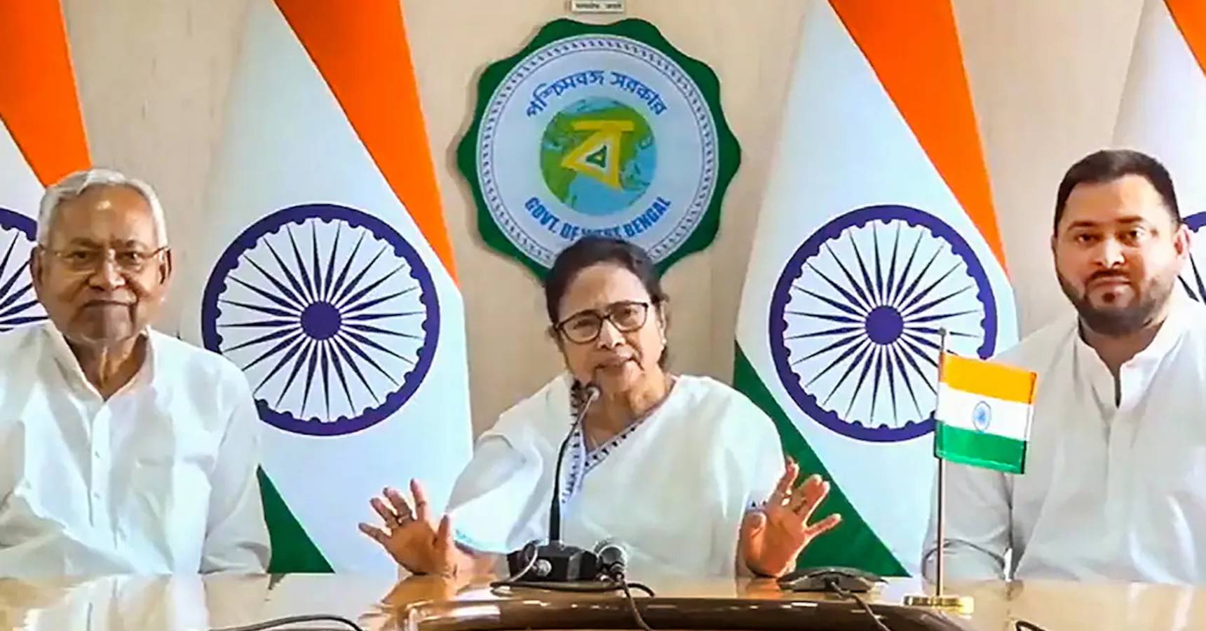 nitish kumar , mamata banerjee
