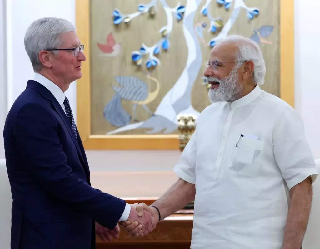 tim cook modi