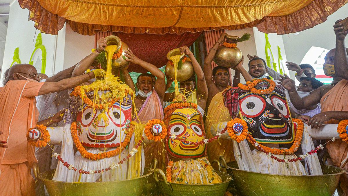 jagannath balaram subhadra divine bathing festival