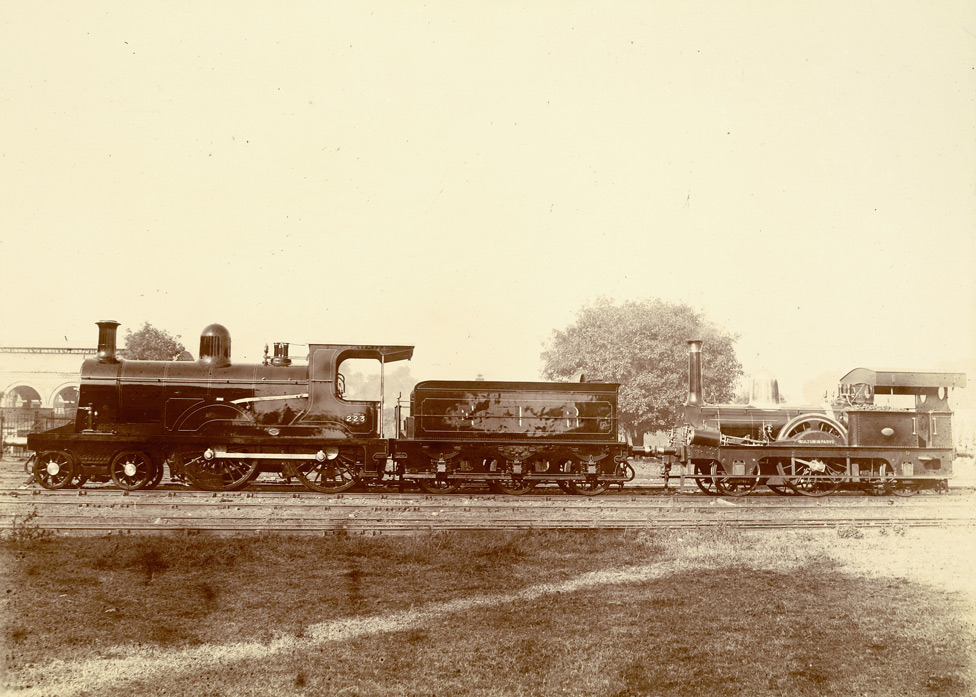 The first train of West Bengal started its journey on this route