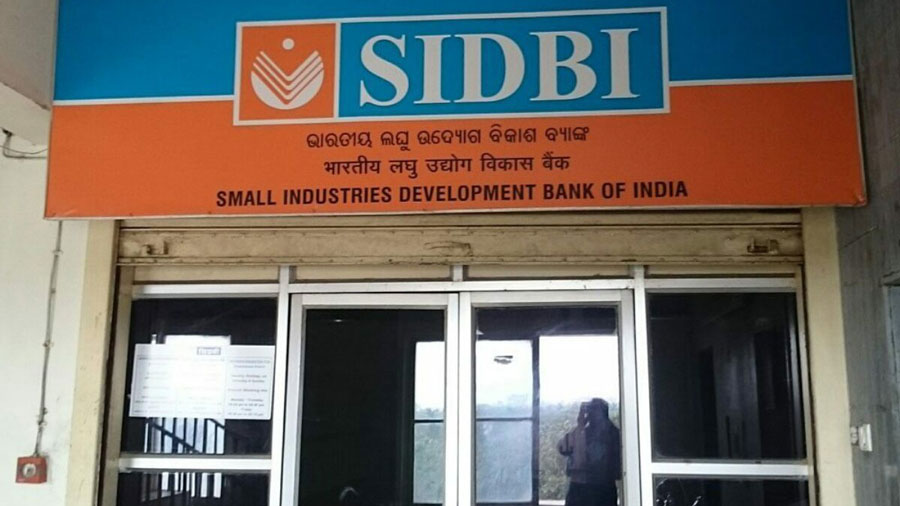 This bank has issued a notification for the recruitment of employees 