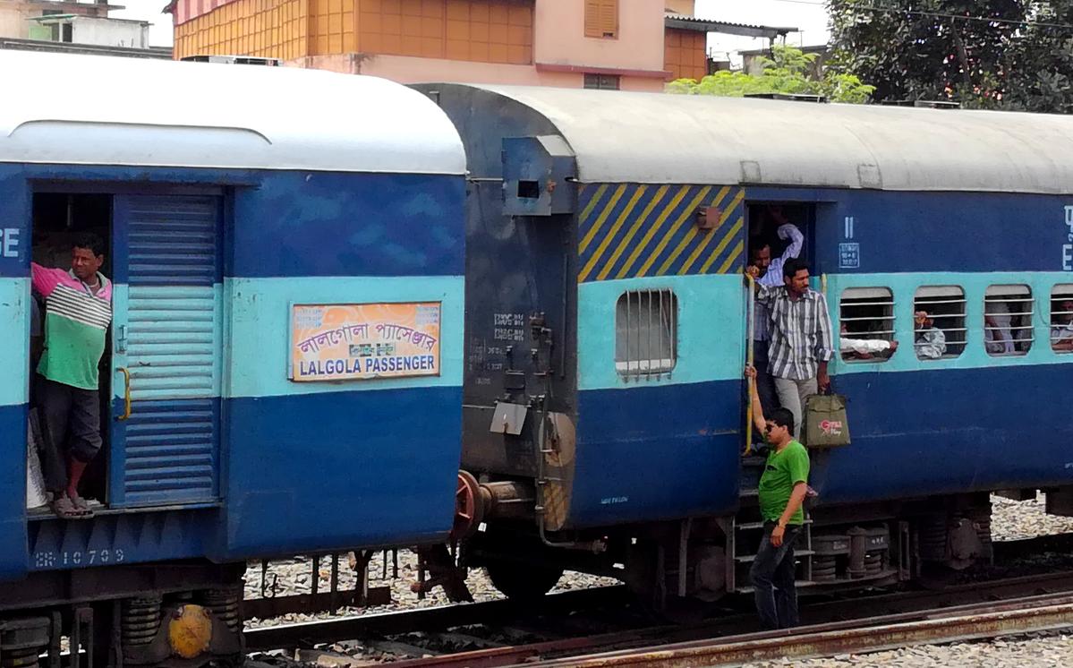 Train driver of Sealdah division received special award