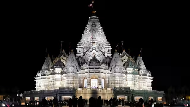 A Hindu temple is being built in this Muslim country 