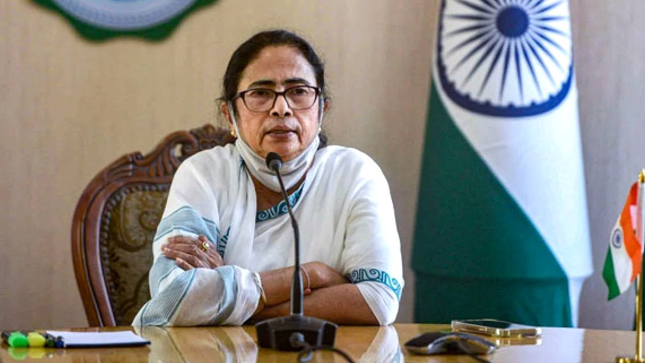 mamata banerjee press conference