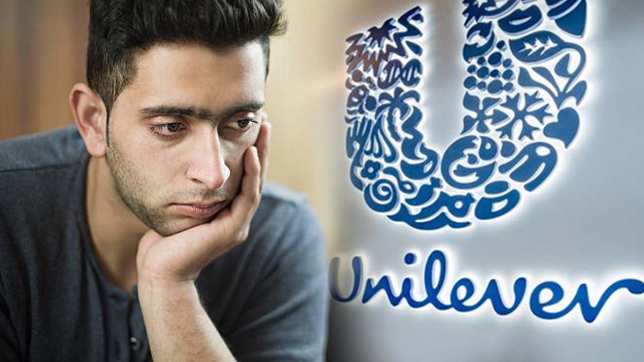 The jobs of 7,500 Unilever employees are at risk.