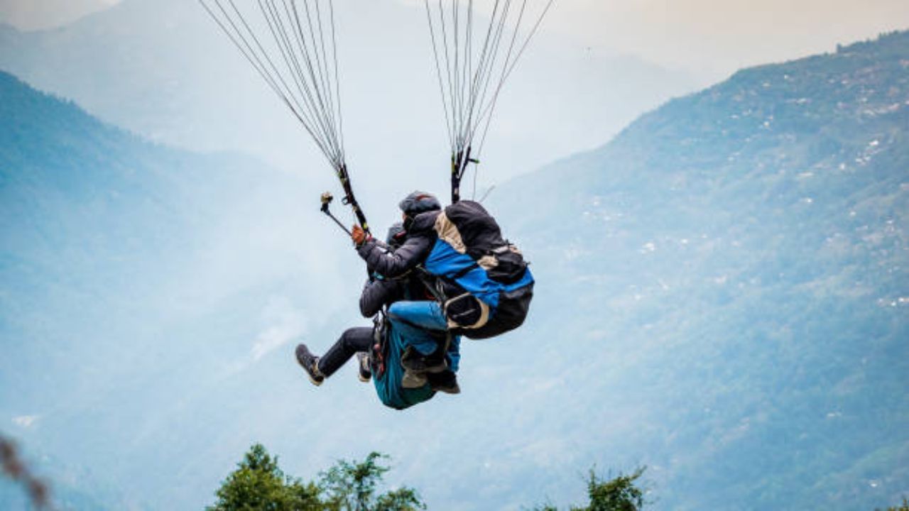 darjeeling paragliding 2