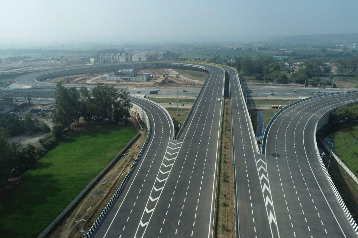 Four expressways will connect from Mumbai to Kolkata.