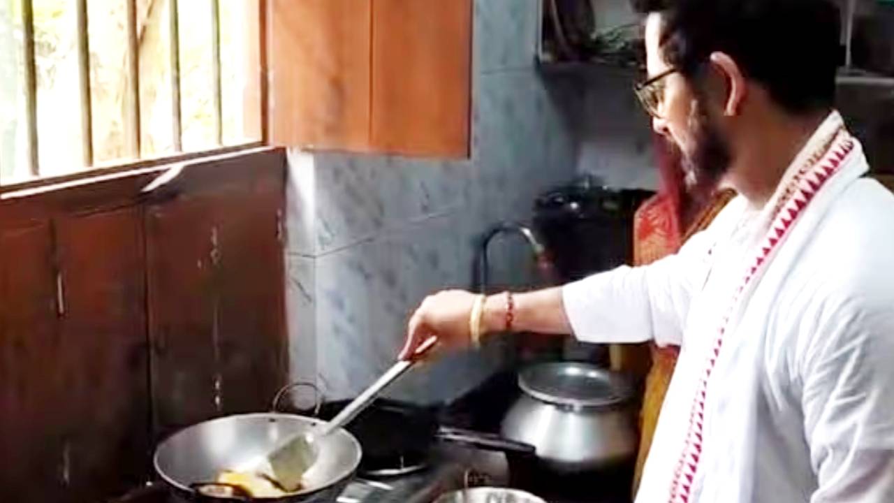 bjp candidate hiran chatterjee cooking