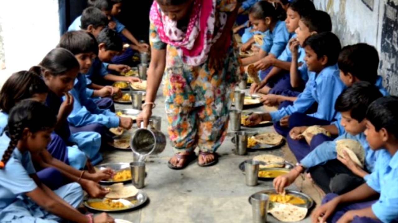 mid day meal scam controversy in sandeshkhali