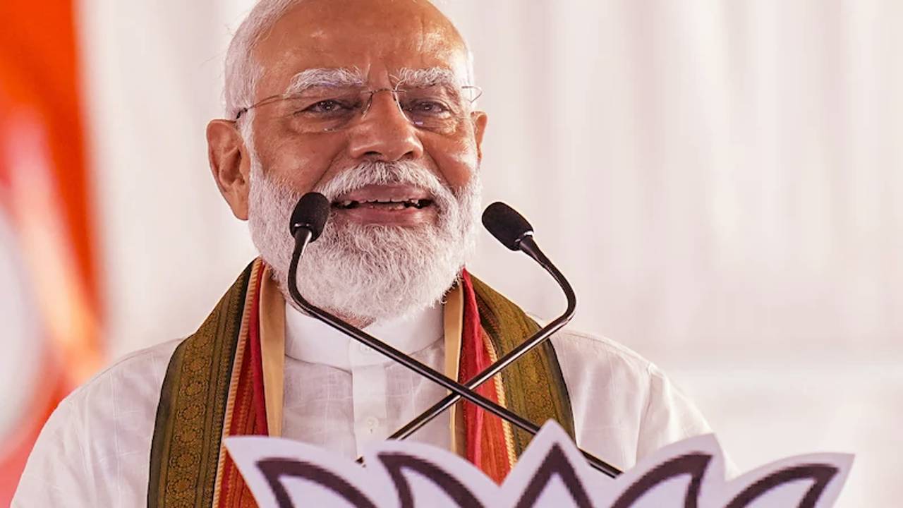 Narendra Modi Kolkata road show