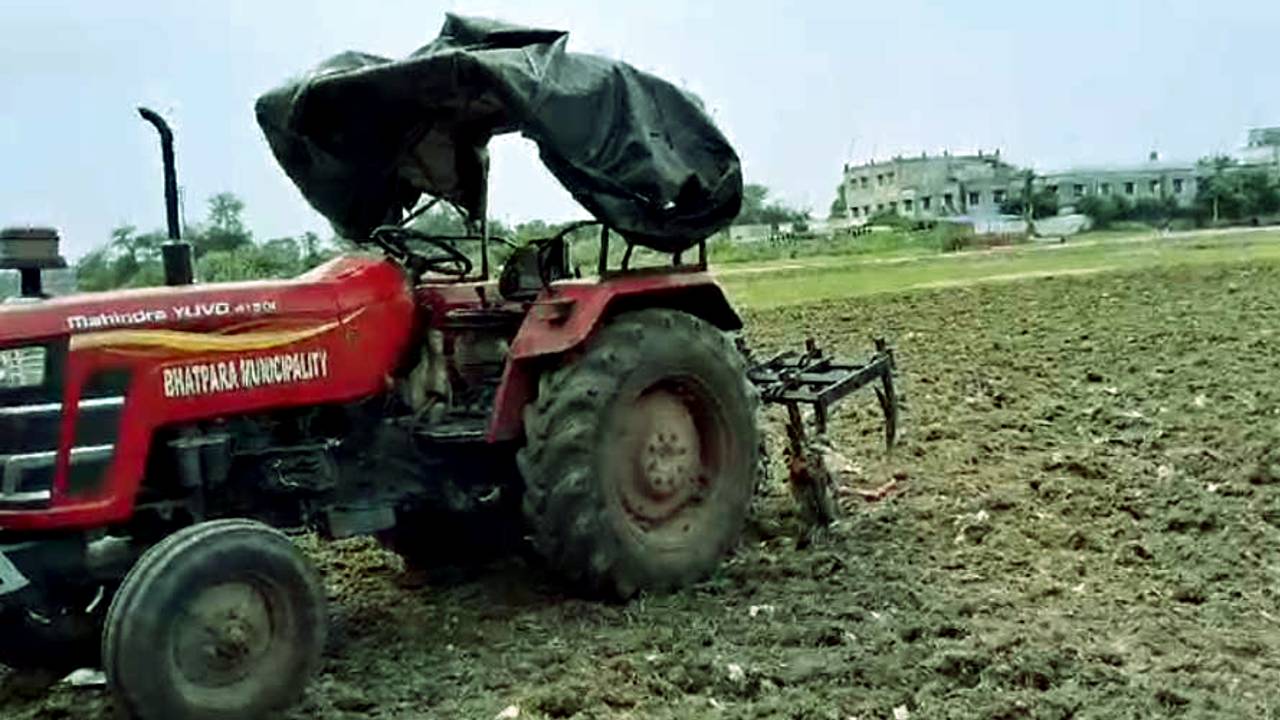 Tractor in Narendra Modi rally ground in Jagaddal