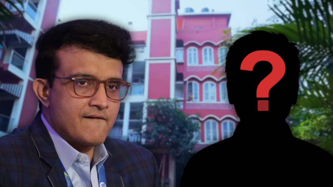 Unknown person caught entering house of Sourav Ganguly.