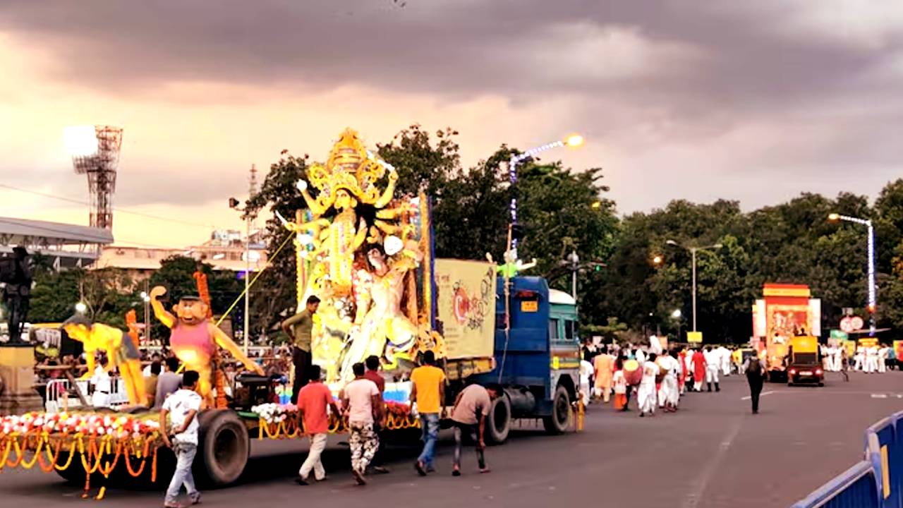 Durga Puja Carnival Government of West Bengal