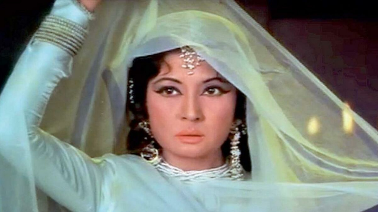 Meena kumari 095217