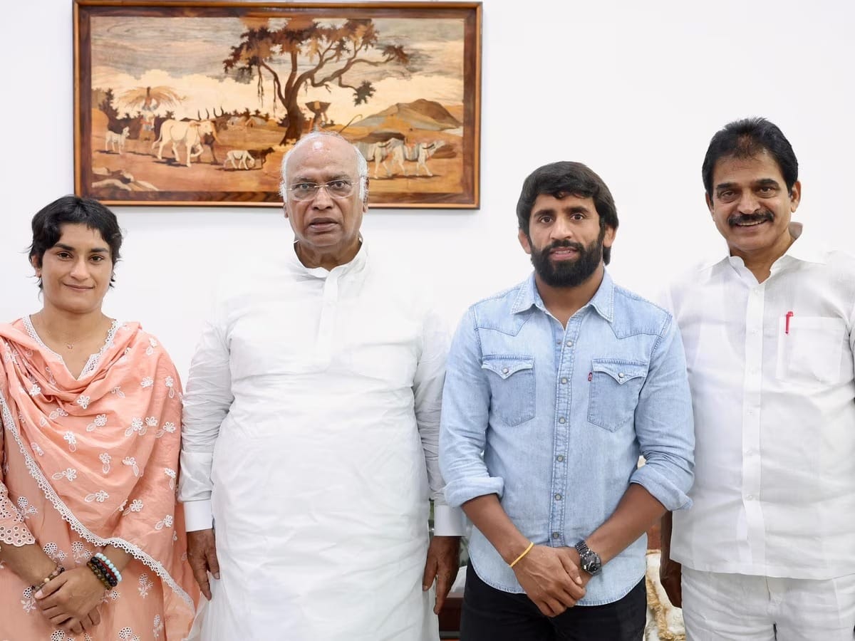 Vinesh Phogat and Bajrang Punia entered the political arena.