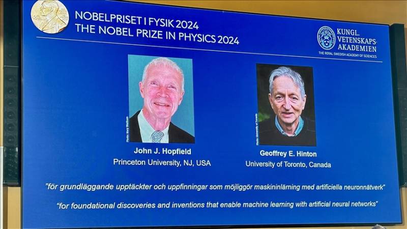 Nobel prize awarded Hopefield and Geoffrey.