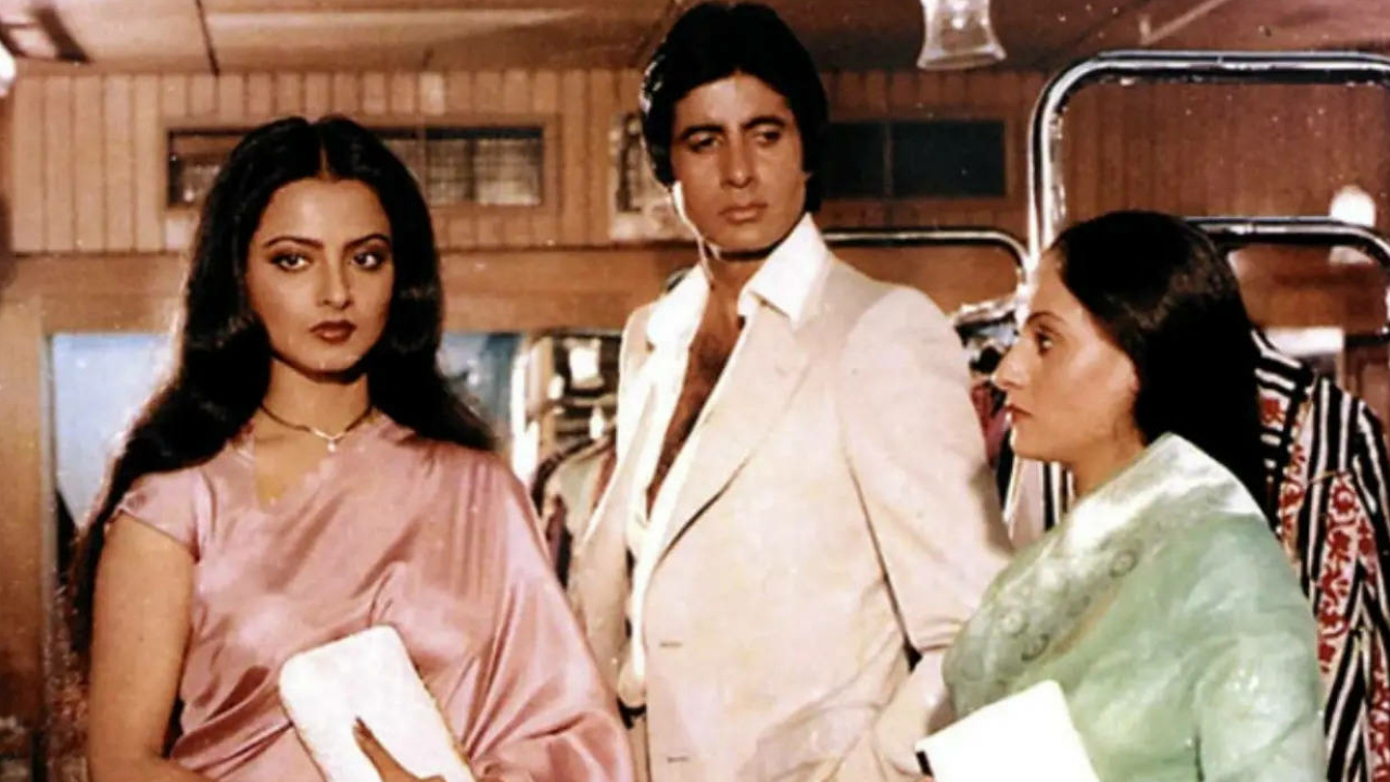 Rekha finally opened up about working with amitabh