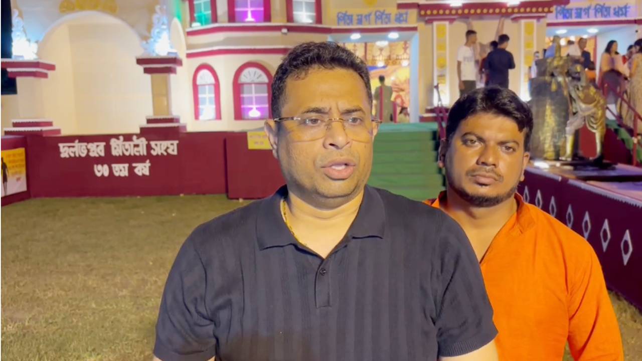 Saumitra Khan on Durga Puja