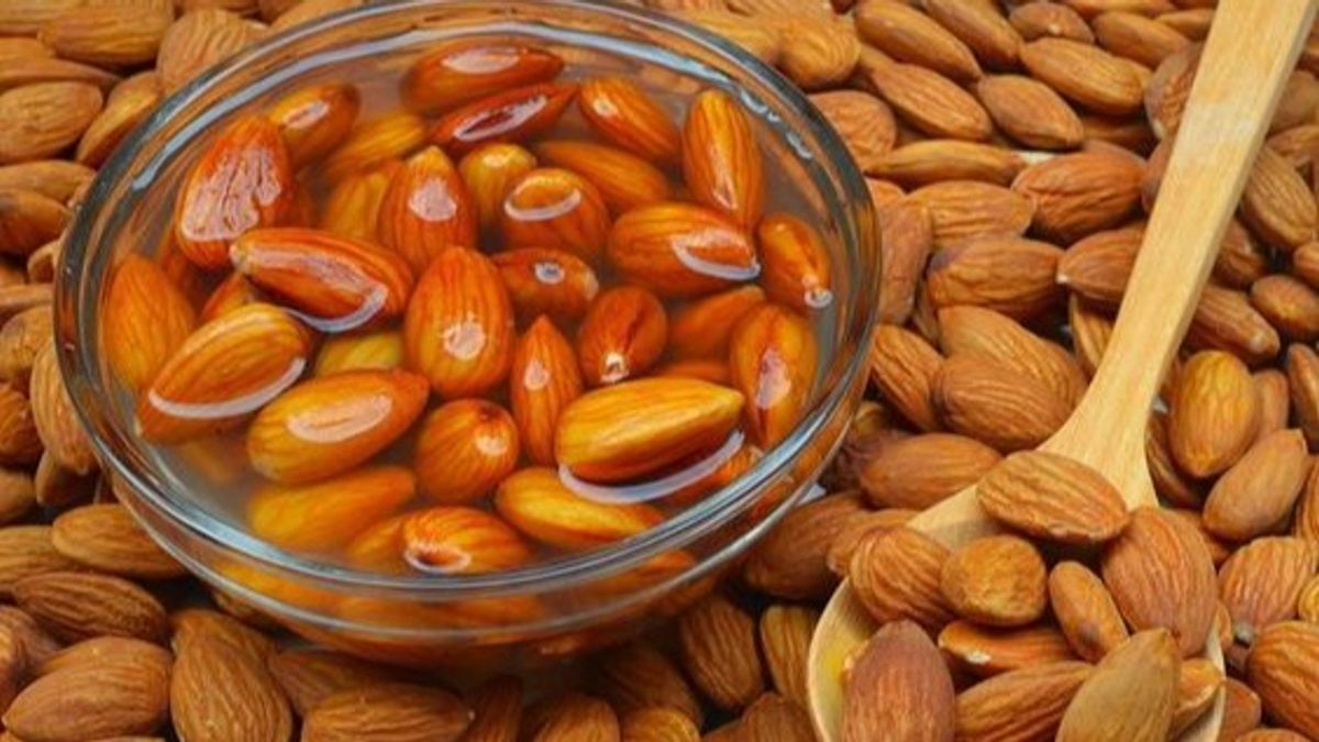 Benefits of Almond sm