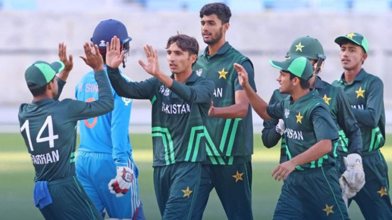 Pakistan defeated India in U-19 Asia Cup.