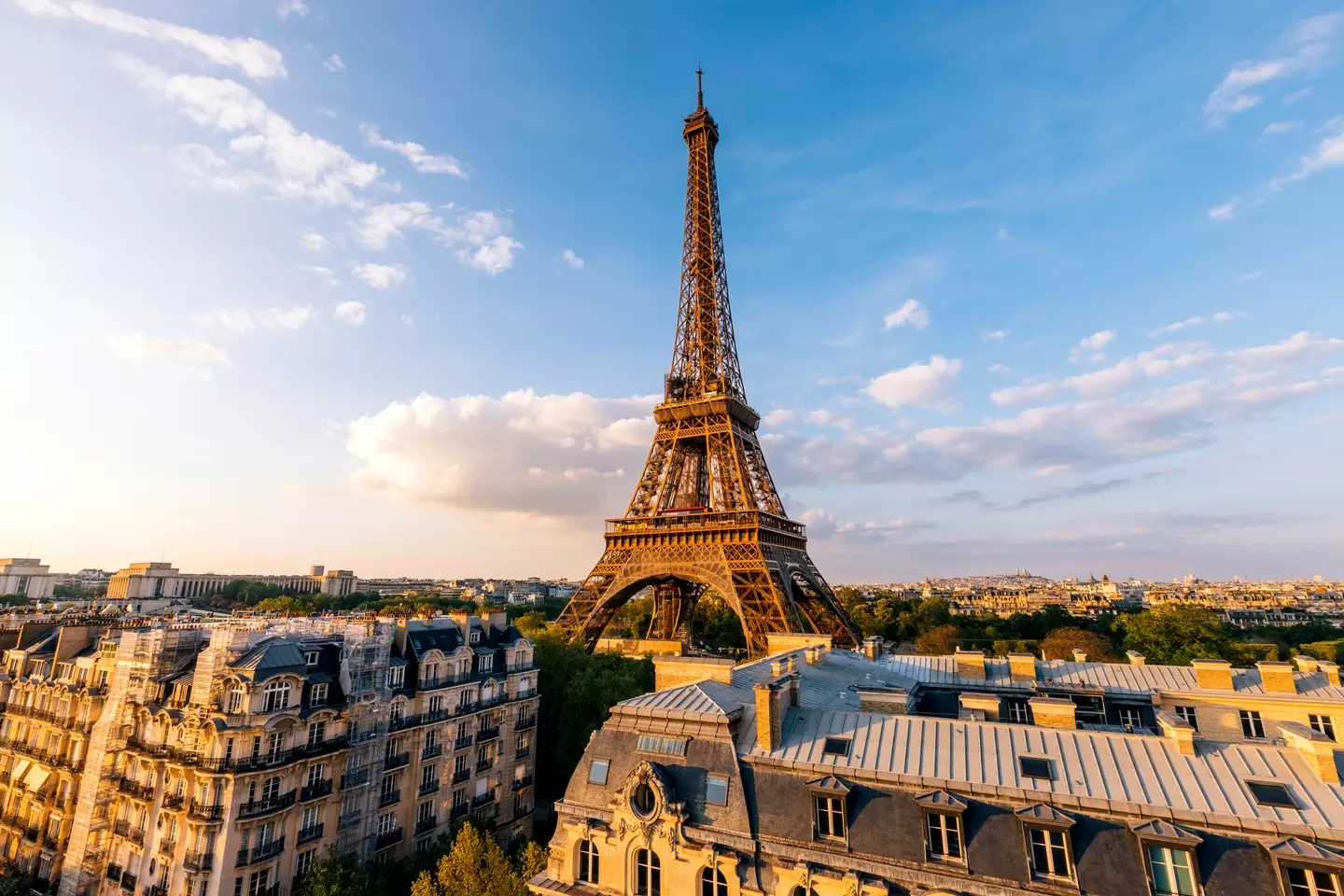 Paris Eiffel tower caught fire on Christmas Eve