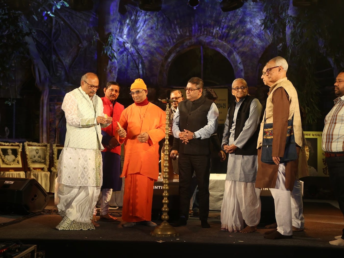 Sangeet sammelan organized at sabarna roy chowdhury family