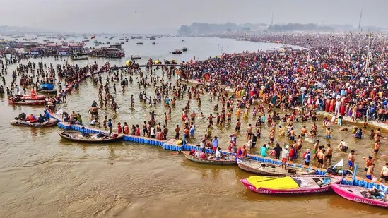 Many people in Maha kumbh from Pakistan