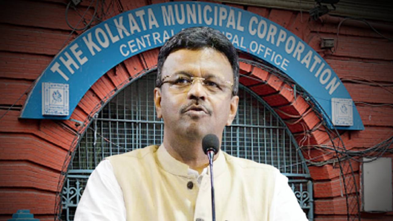 Illegally occupying land allegation against Kolkata Municipal Corporation ex employee