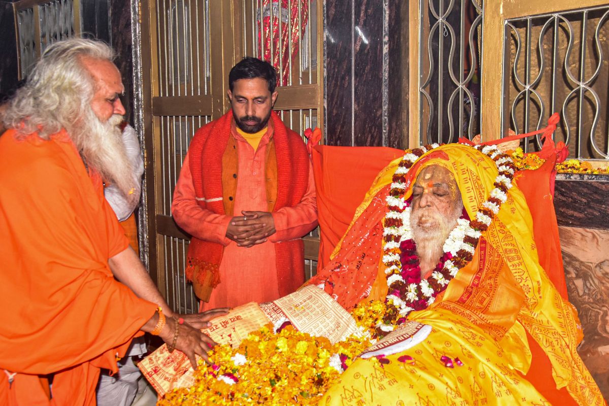  Ayodhya Ram Mandir chief priest Jal Samadhi 