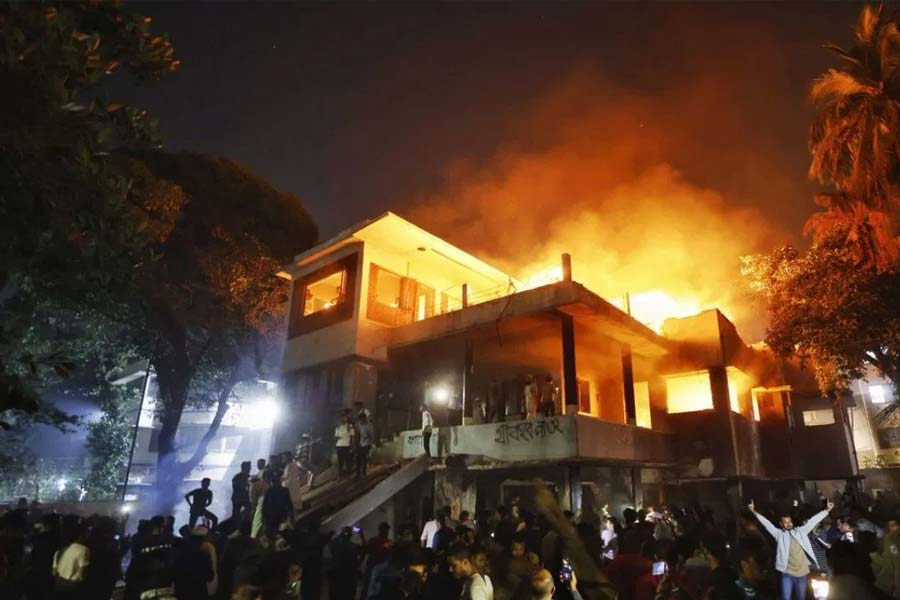 Bangabandhu house burnt down in Bangladesh