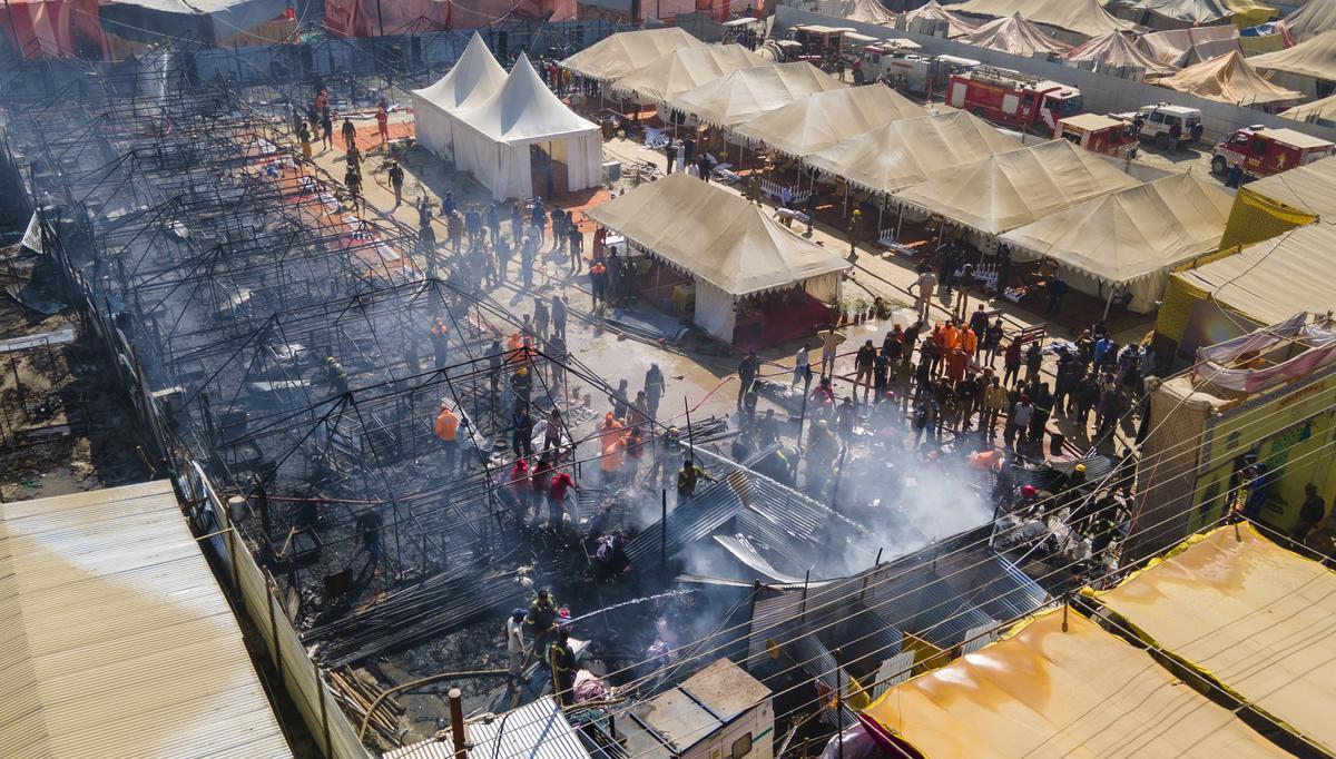 Again fire breaks out at maha kumbh