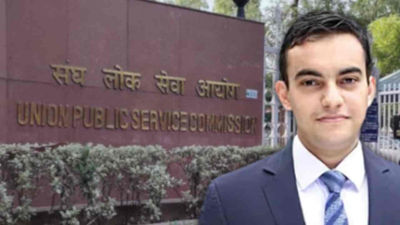 Success Story Of IAS Abhinav Siwach.