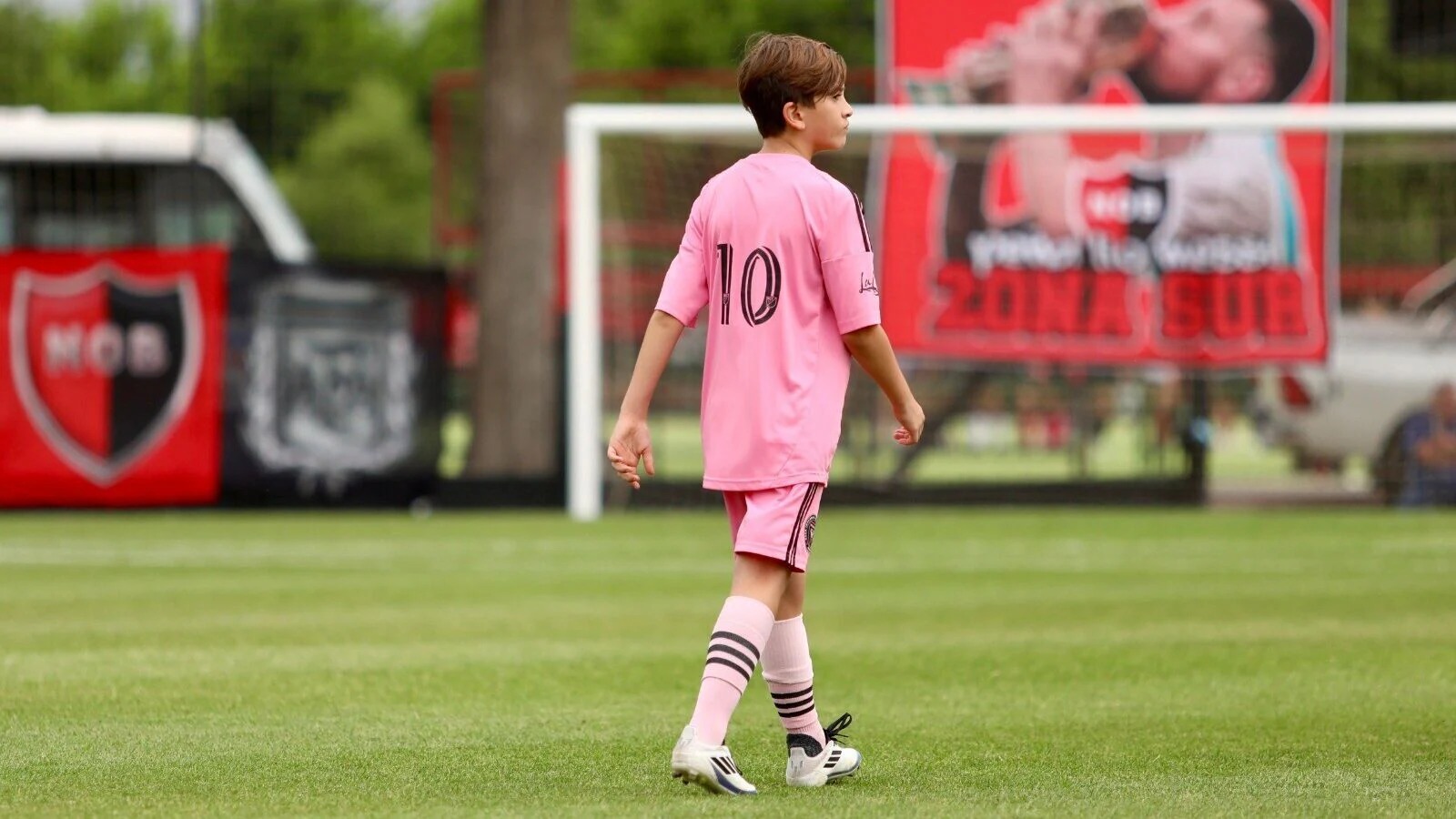 Lionel Messi son scored 11 goals alone in 1 match.