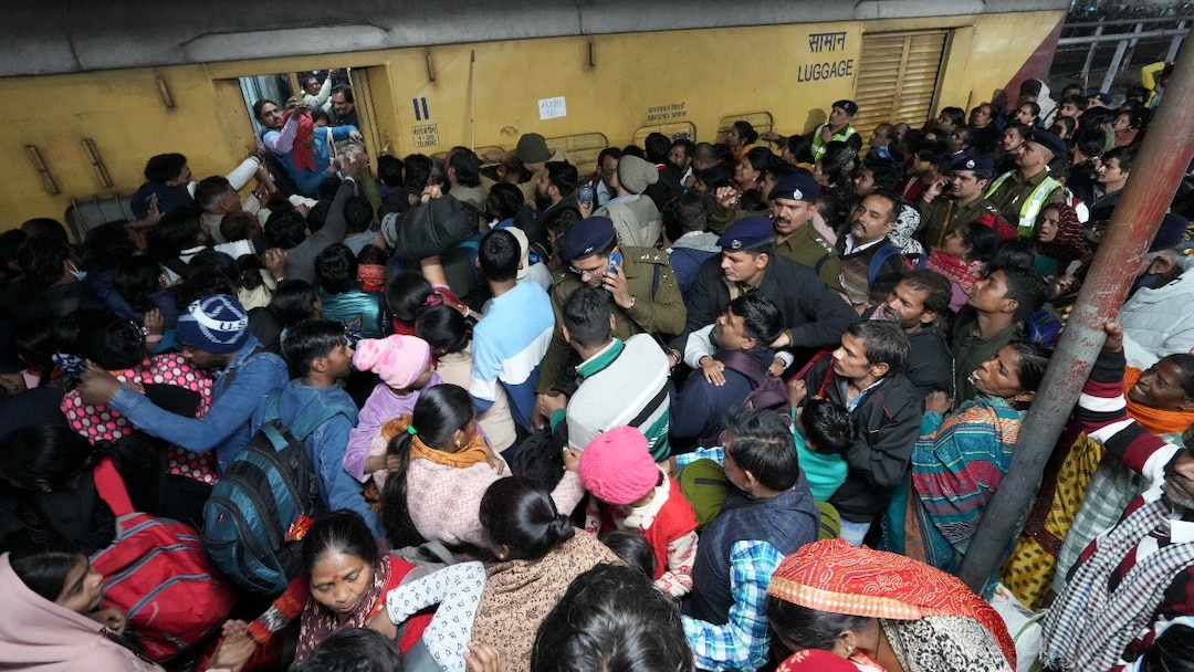 Indian Railways to take action after delhi incident