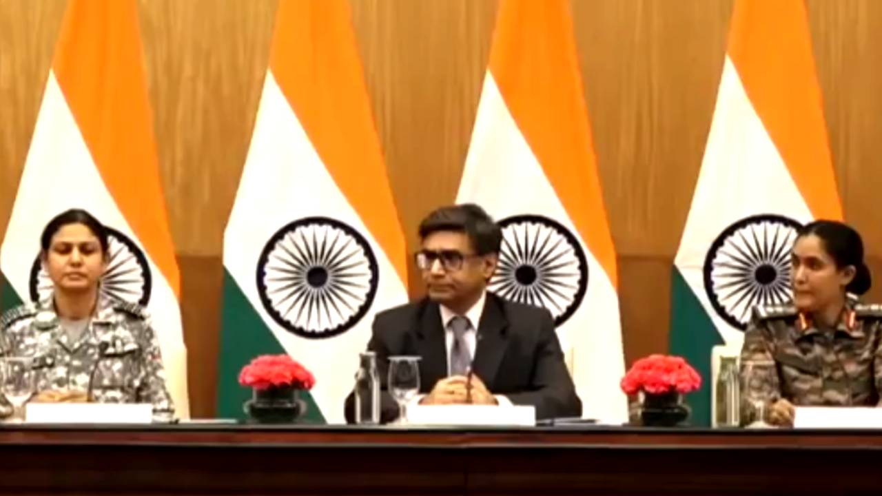Amid India Pakistan tension Ministry of External Affairs briefing 