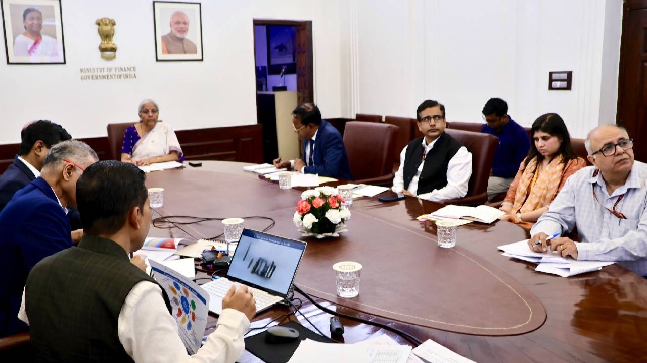 Finance Minister Nirmala Sitharaman big order to bank insurance companies