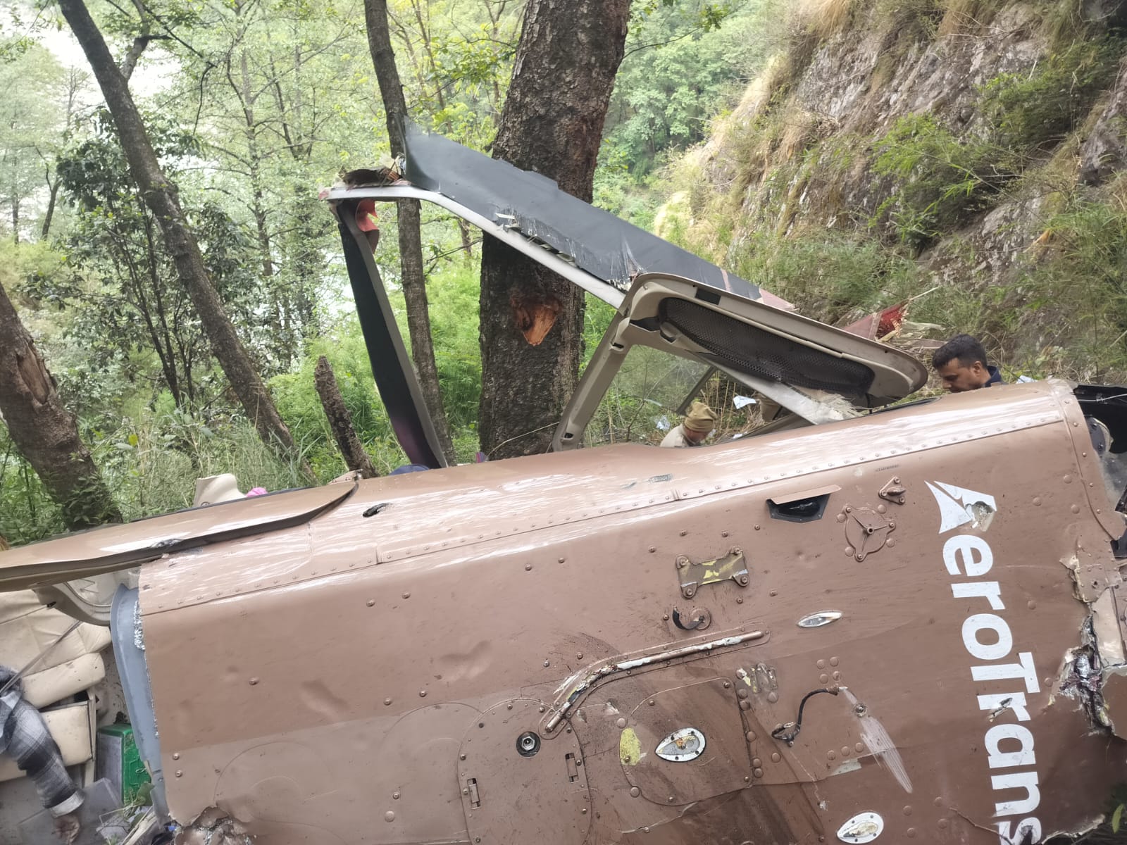 Helicopter crash in uttarakhand uttarkashi 