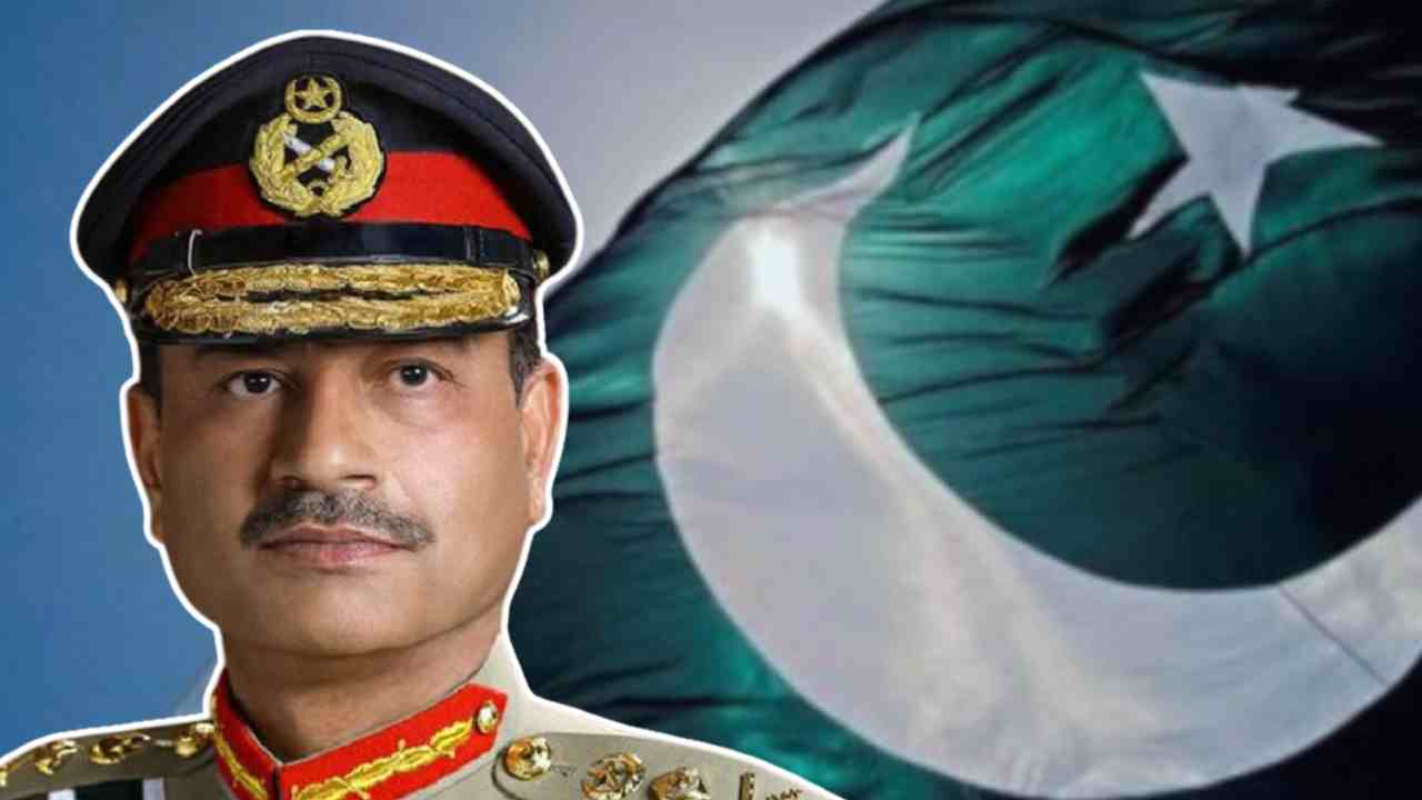 Dissatisfaction is growing around Pakistan's army chief.