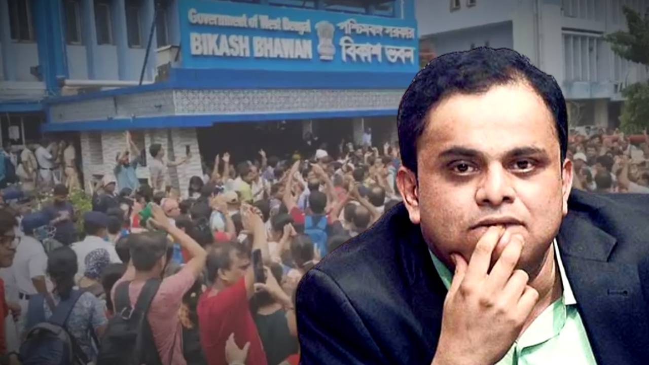 SSC recruitment scam protestors want to meet Education Minister Bratya Basu